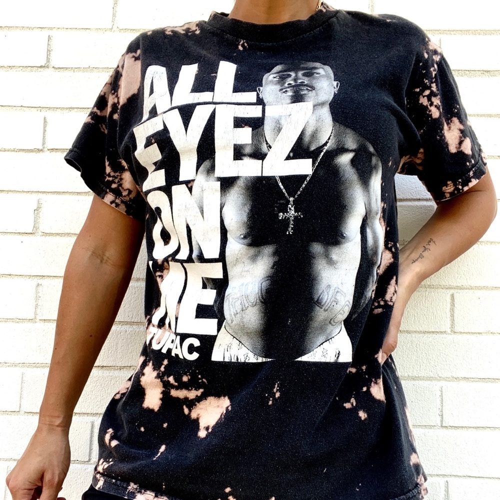 TUPAC Vintage Tee